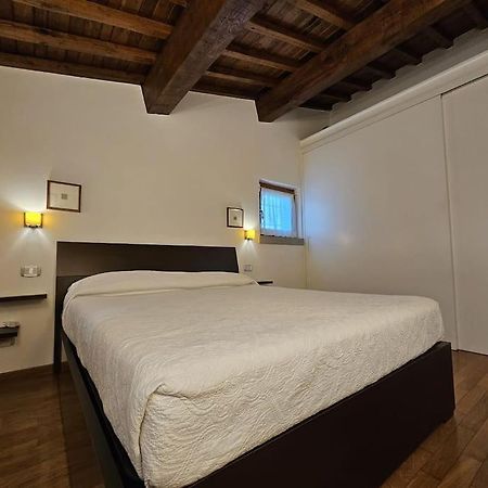 Ferienwohnung Casina Rossa Tavarnuzze Exterior foto