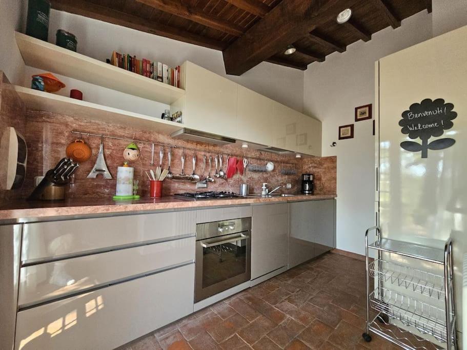 Ferienwohnung Casina Rossa Tavarnuzze Exterior foto