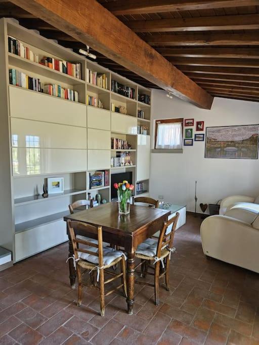 Ferienwohnung Casina Rossa Tavarnuzze Exterior foto